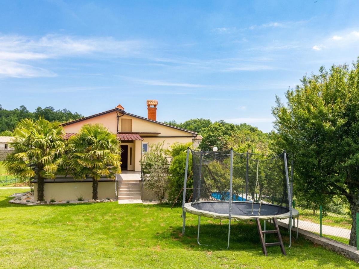 Holiday Home Larisa - Ipc141 By Interhome Pican Bagian luar foto